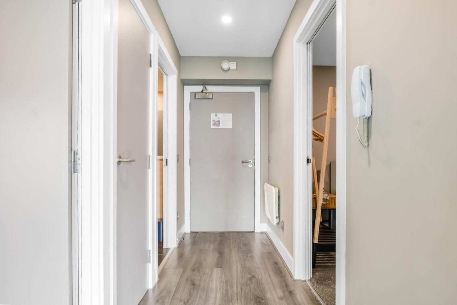 20, Elegant 2-bed Liverpool